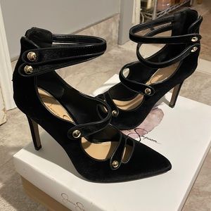🎉SALE🎉 Gorgeous Jessica Simpson heels